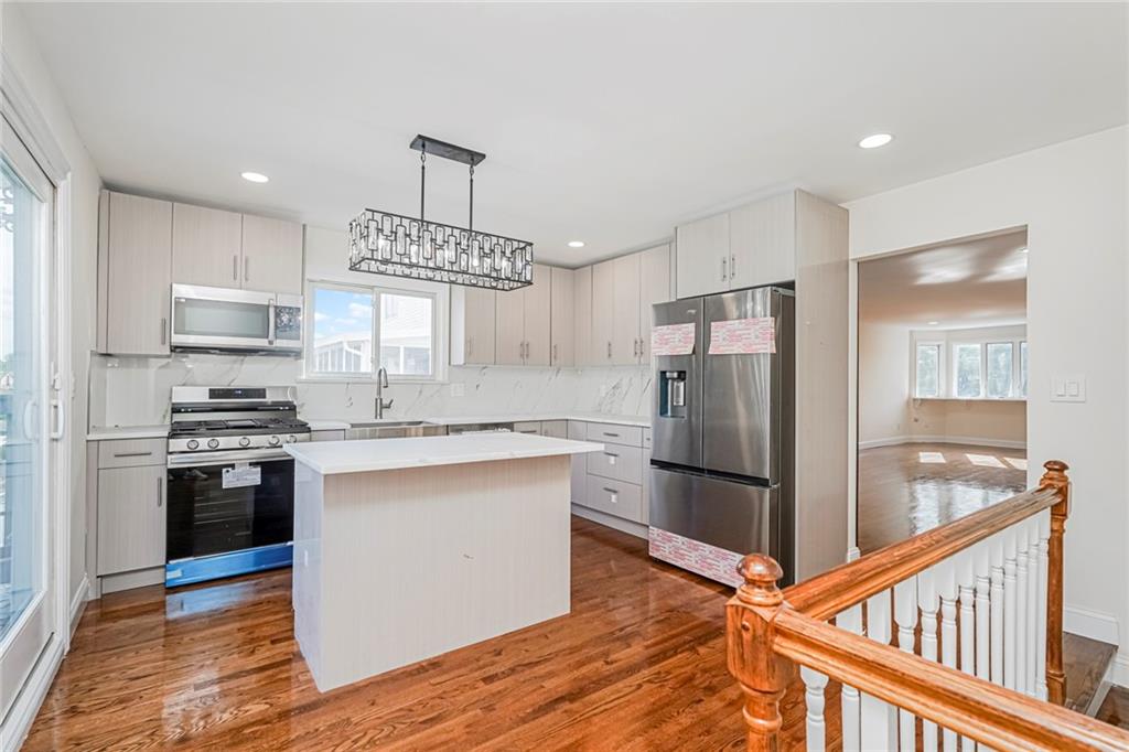 110 LEWISTON Street New Springville Staten Island NY 10314