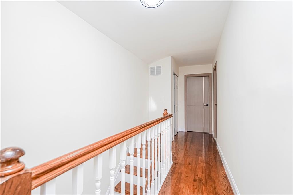 110 LEWISTON Street New Springville Staten Island NY 10314