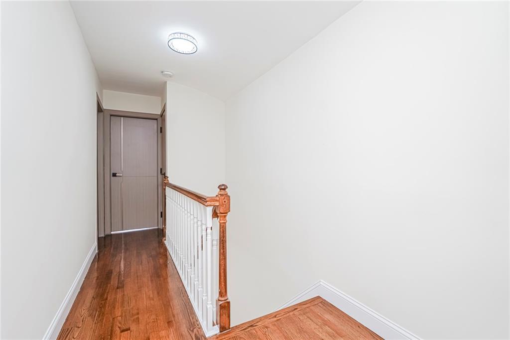 110 LEWISTON Street New Springville Staten Island NY 10314