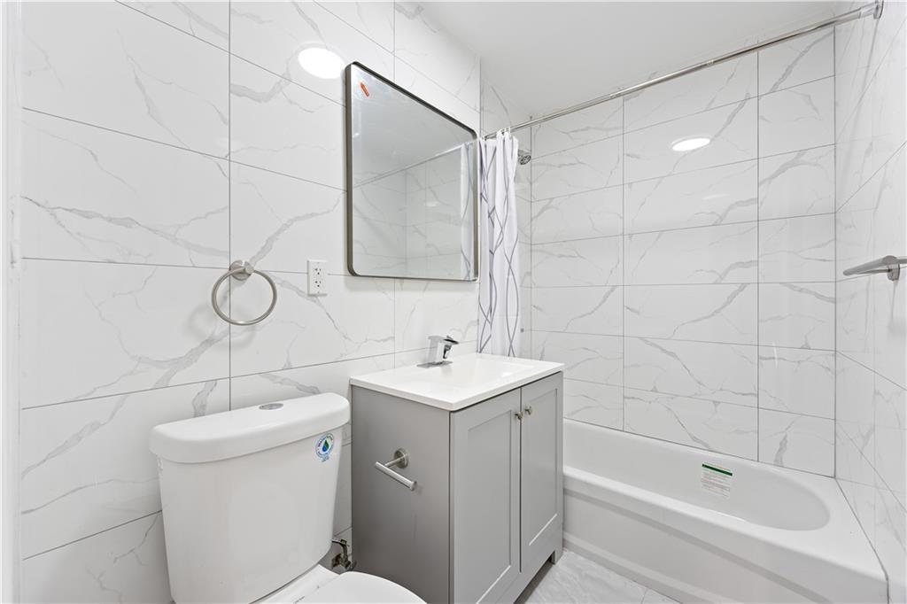 2469 East 28th Street Sheepshead Bay Brooklyn NY 11235