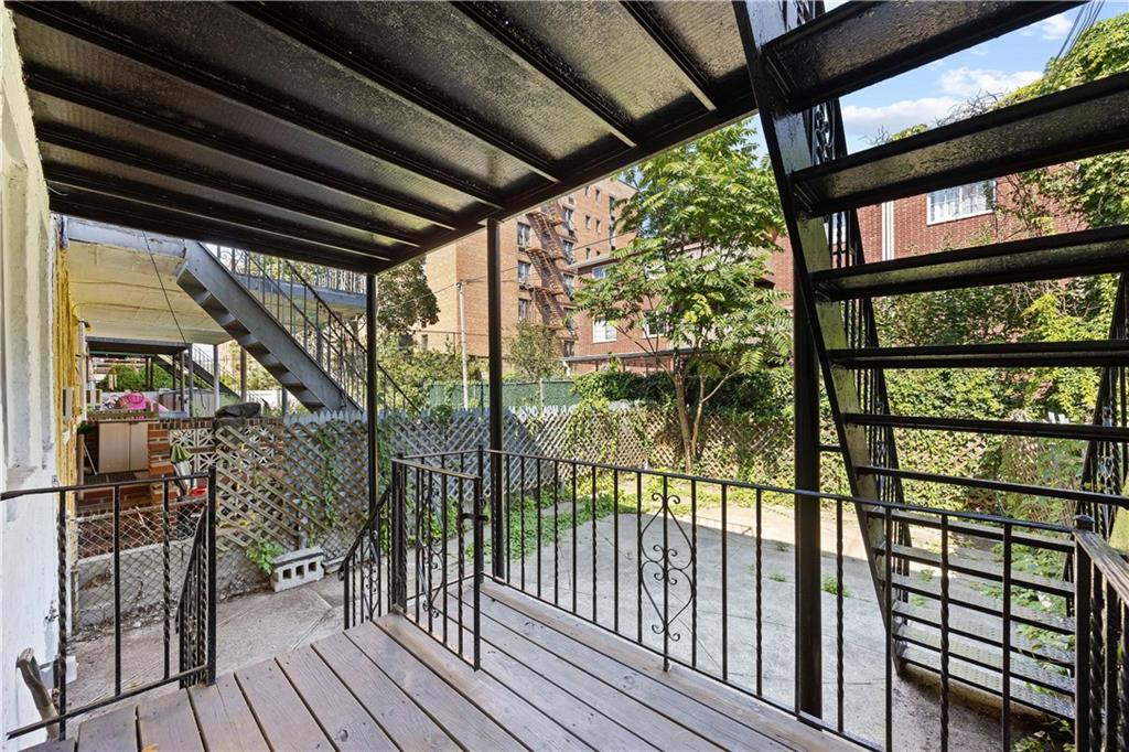 2469 East 28th Street Sheepshead Bay Brooklyn NY 11235