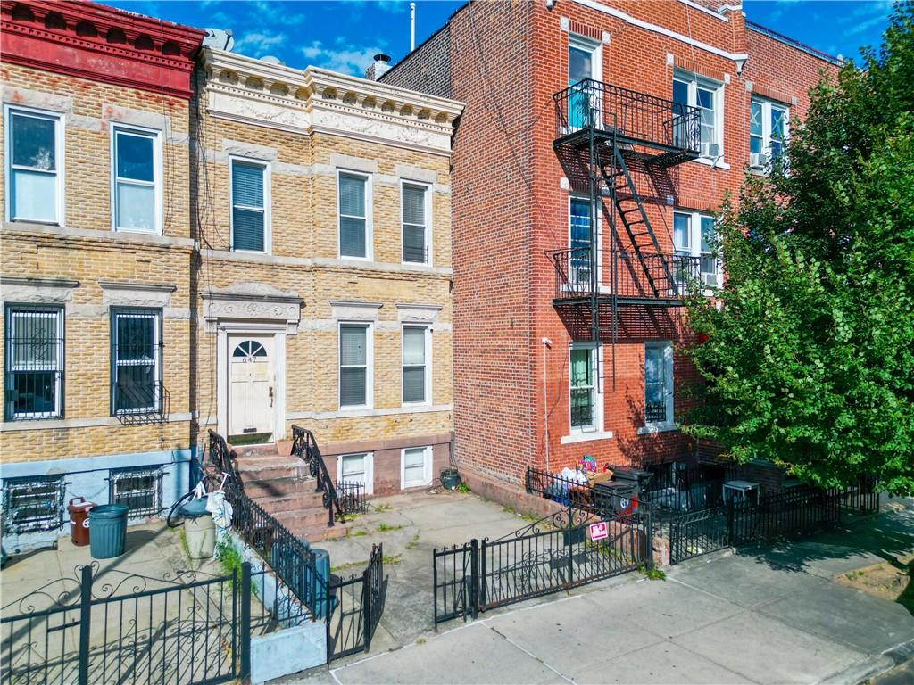 647 47th Street Sunset Park Brooklyn NY 11220