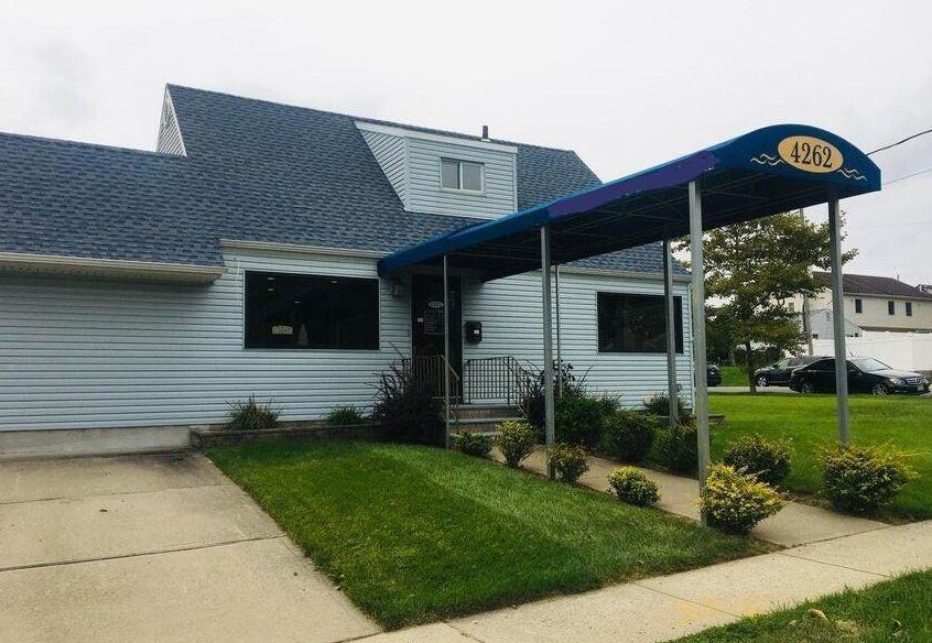 4262 Richmond Avenue Eltingville Staten Island NY 10312