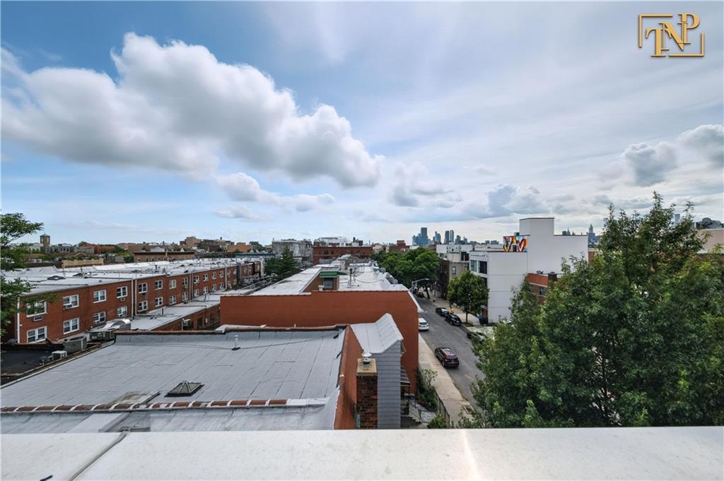 2569 38th Street Astoria Astoria NY 11103
