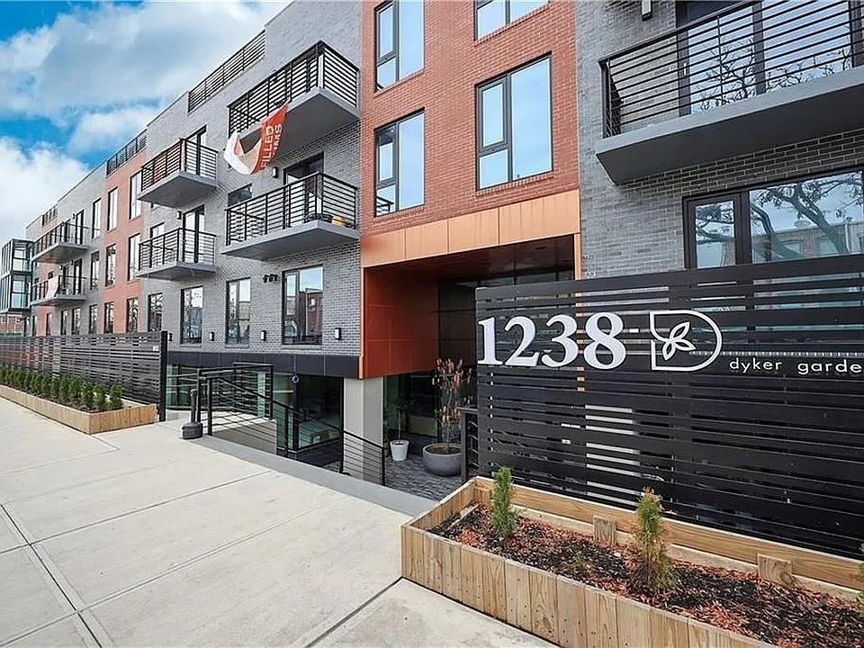 1238 63rd Street Dyker Heights Brooklyn NY 11219