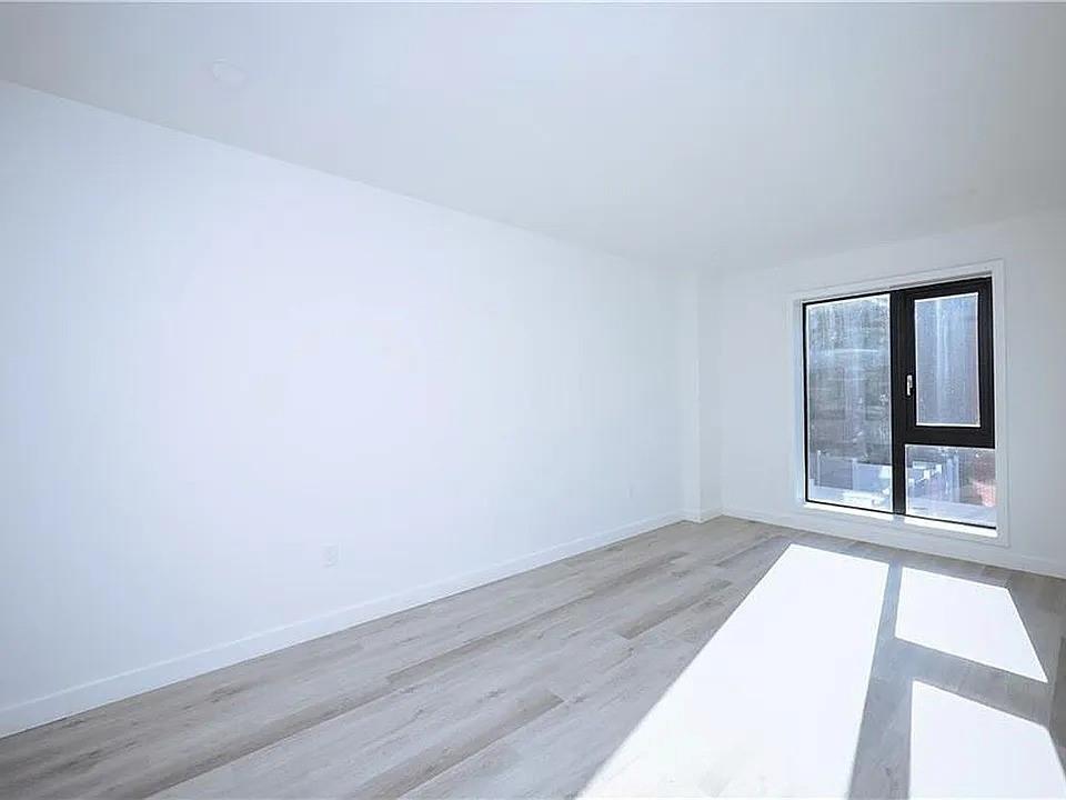 1238 63rd Street Dyker Heights Brooklyn NY 11219