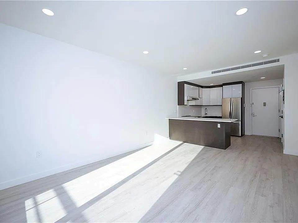1238 63rd Street Dyker Heights Brooklyn NY 11219