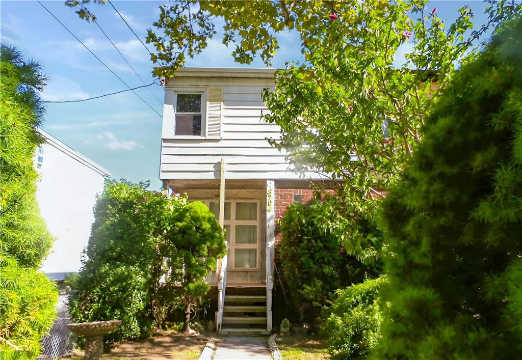 8704 Avenue M Canarsie Brooklyn NY 11236