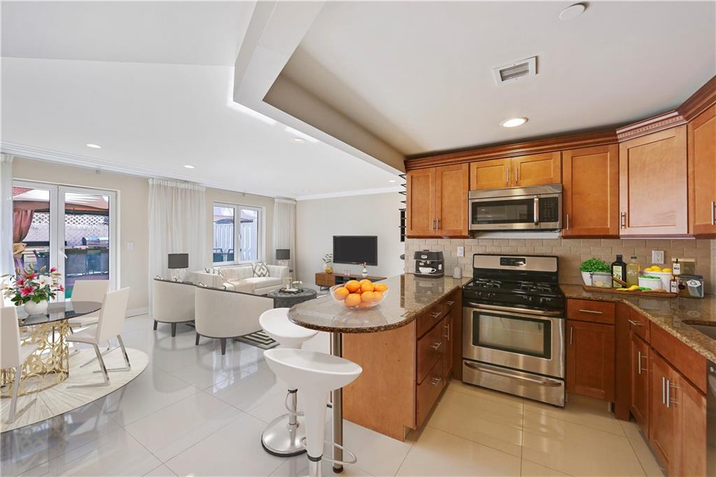 3165 Emmons Avenue Sheepshead Bay Brooklyn NY 11235