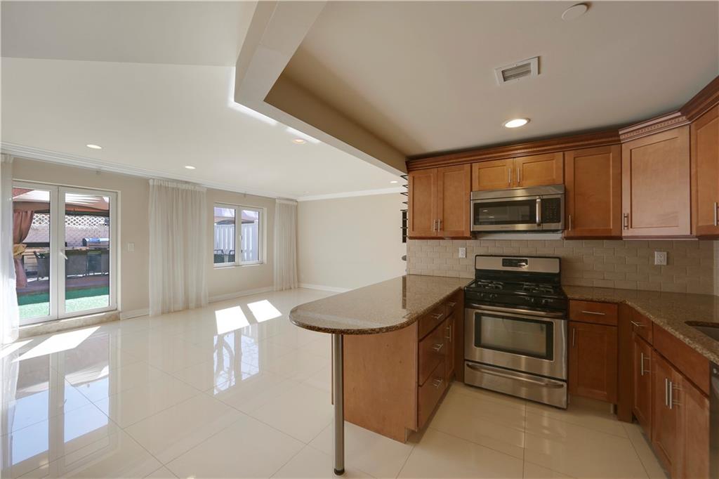 3165 Emmons Avenue Sheepshead Bay Brooklyn NY 11235