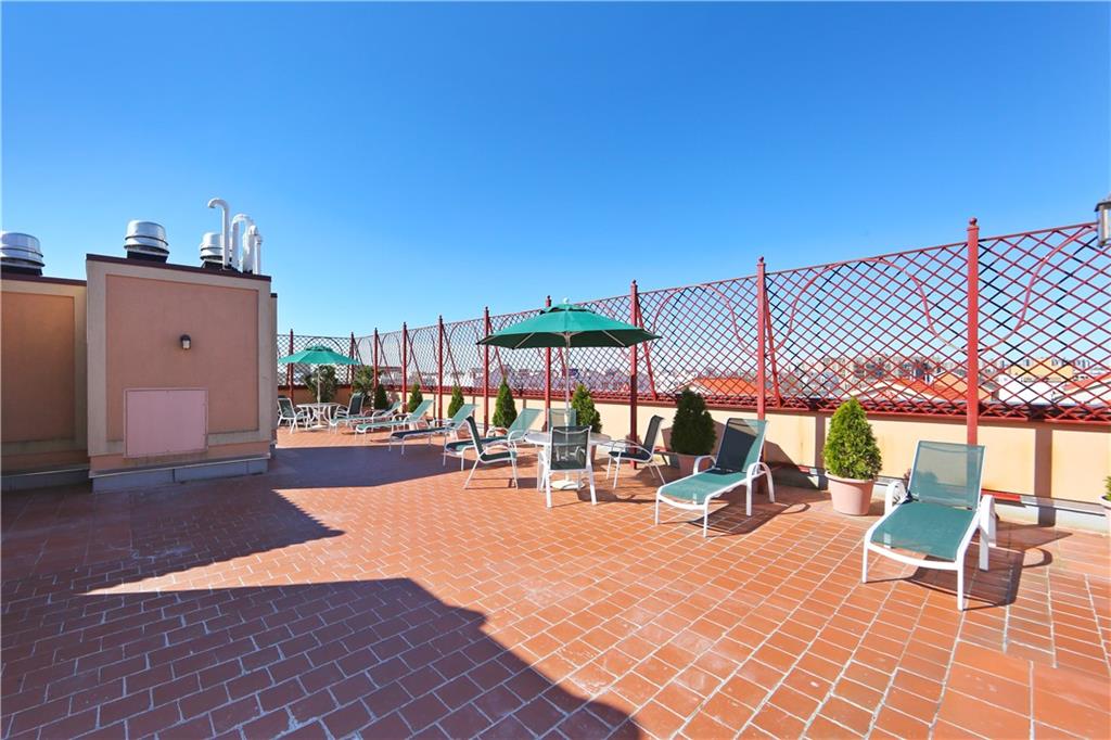 3165 Emmons Avenue Sheepshead Bay Brooklyn NY 11235