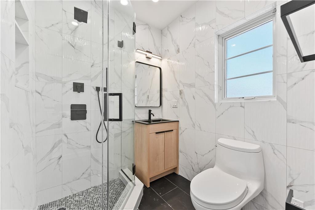 132 Girard Street Manhattan Beach Brooklyn NY 11235