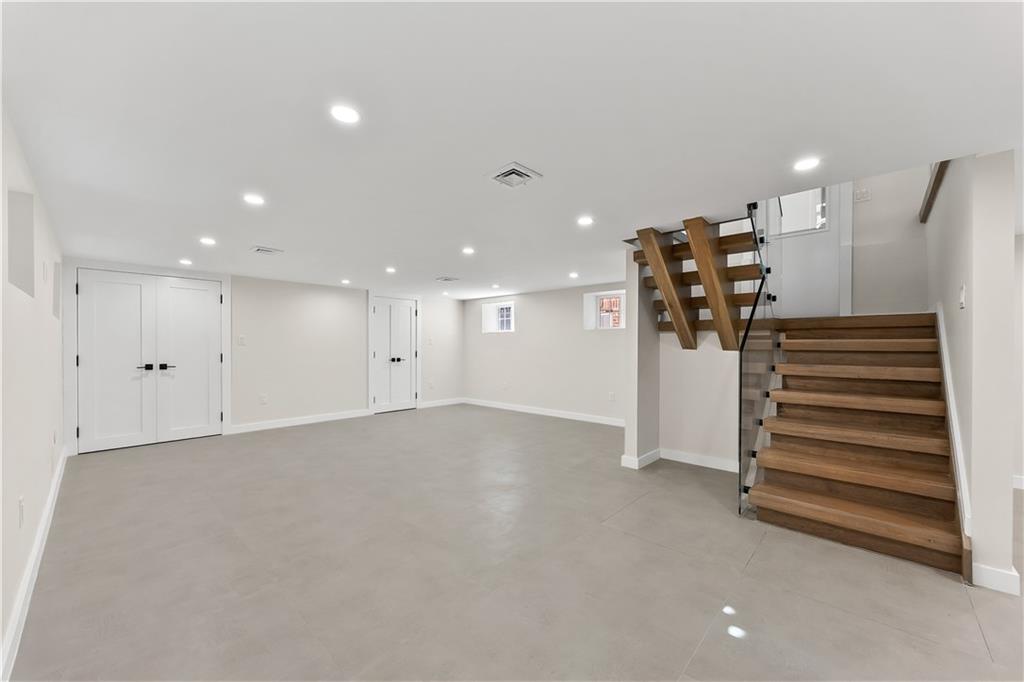 132 Girard Street Manhattan Beach Brooklyn NY 11235