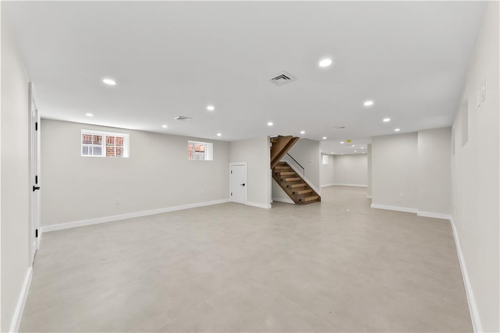 132 Girard Street Manhattan Beach Brooklyn NY 11235