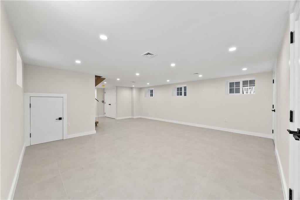 132 Girard Street Manhattan Beach Brooklyn NY 11235