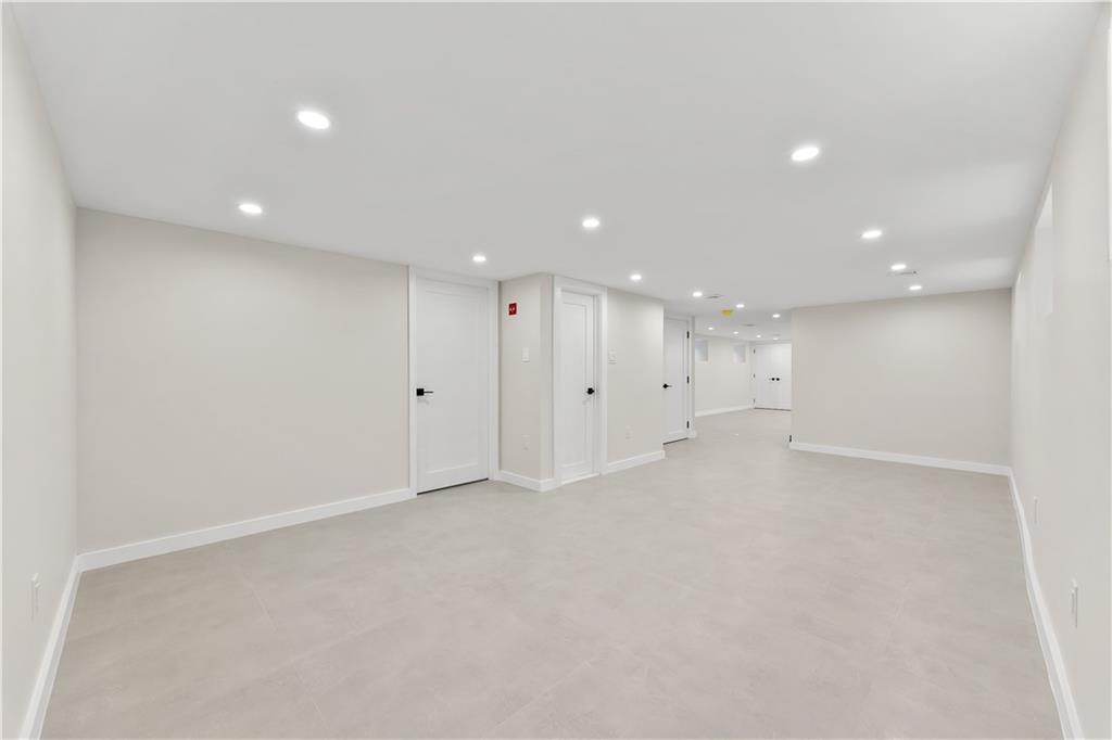 132 Girard Street Manhattan Beach Brooklyn NY 11235
