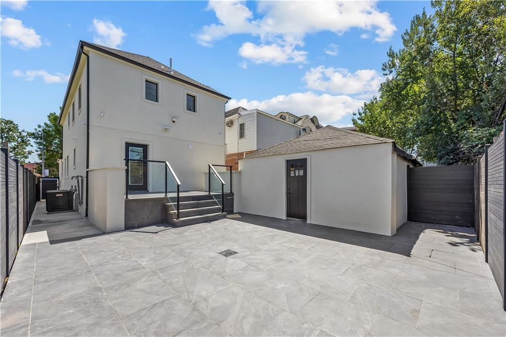 132 Girard Street Manhattan Beach Brooklyn NY 11235