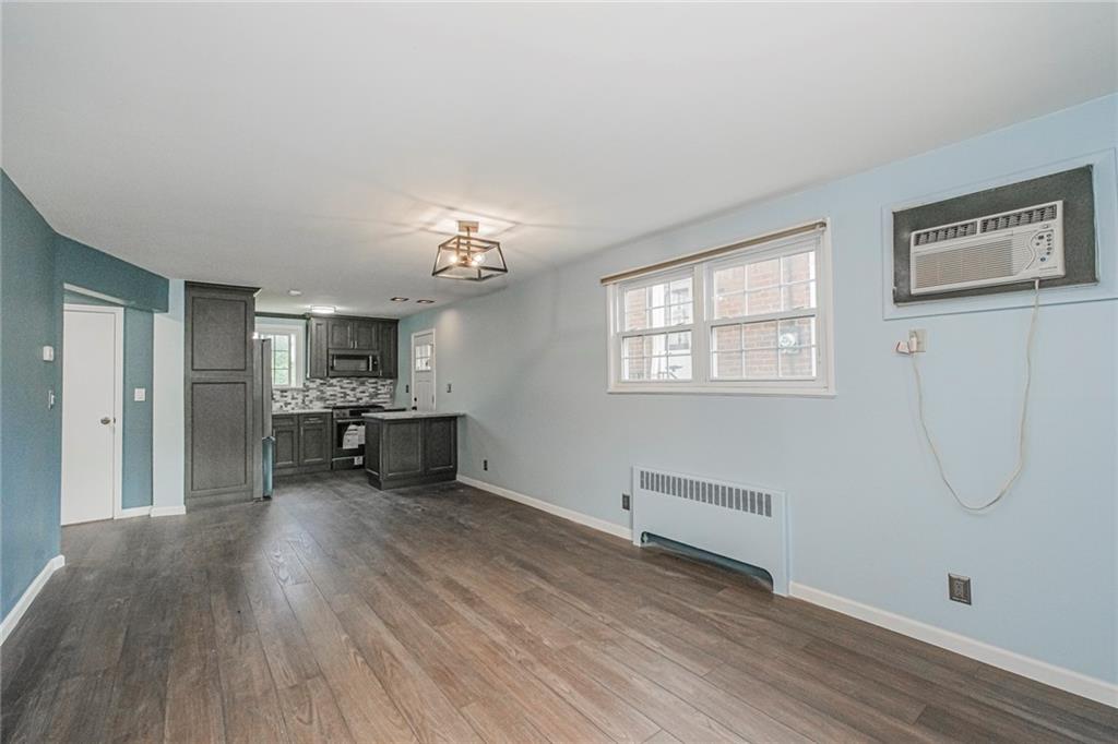 523 Woolley Avenue Castleton Corners Staten Island NY 10314