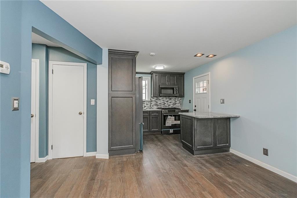 523 Woolley Avenue Castleton Corners Staten Island NY 10314