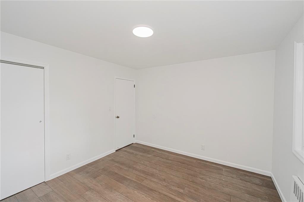 523 Woolley Avenue Castleton Corners Staten Island NY 10314