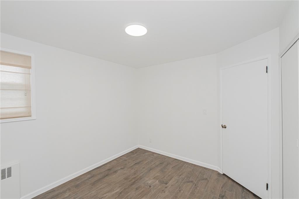 523 Woolley Avenue Castleton Corners Staten Island NY 10314