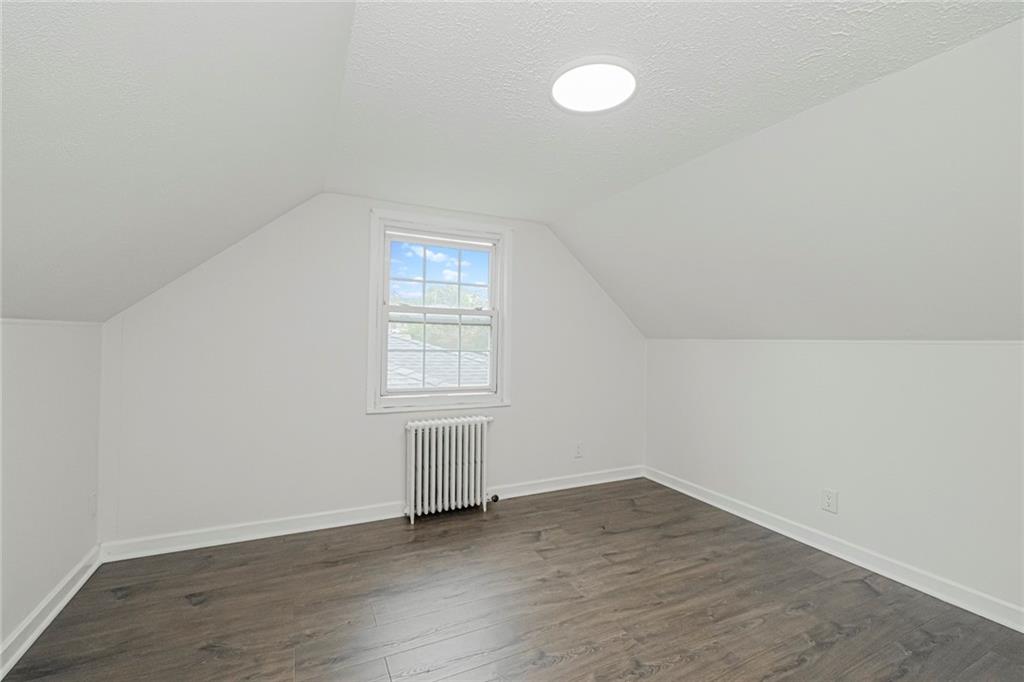 523 Woolley Avenue Castleton Corners Staten Island NY 10314