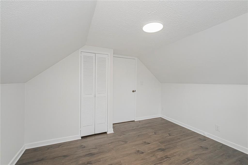 523 Woolley Avenue Castleton Corners Staten Island NY 10314
