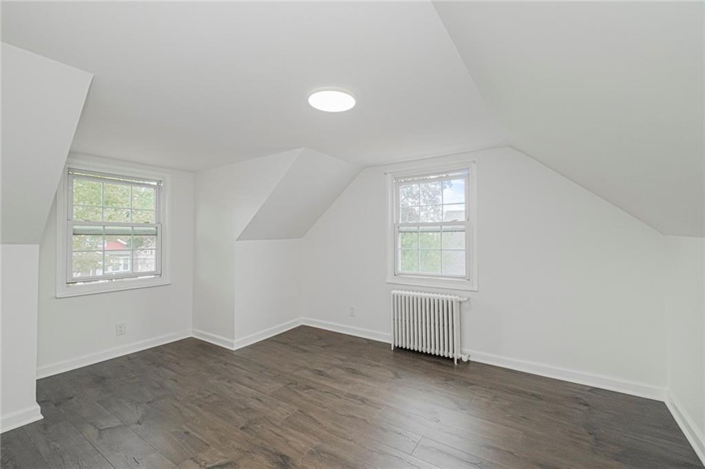 523 Woolley Avenue Castleton Corners Staten Island NY 10314
