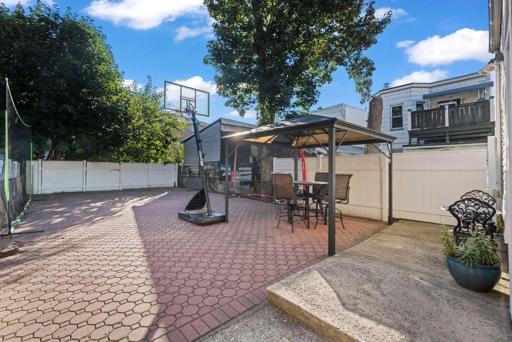 1102 East 94th Street Canarsie Brooklyn NY 11236