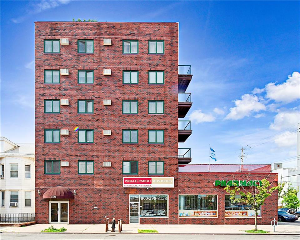 2570 East 17th Street Sheepshead Bay Brooklyn NY 11235