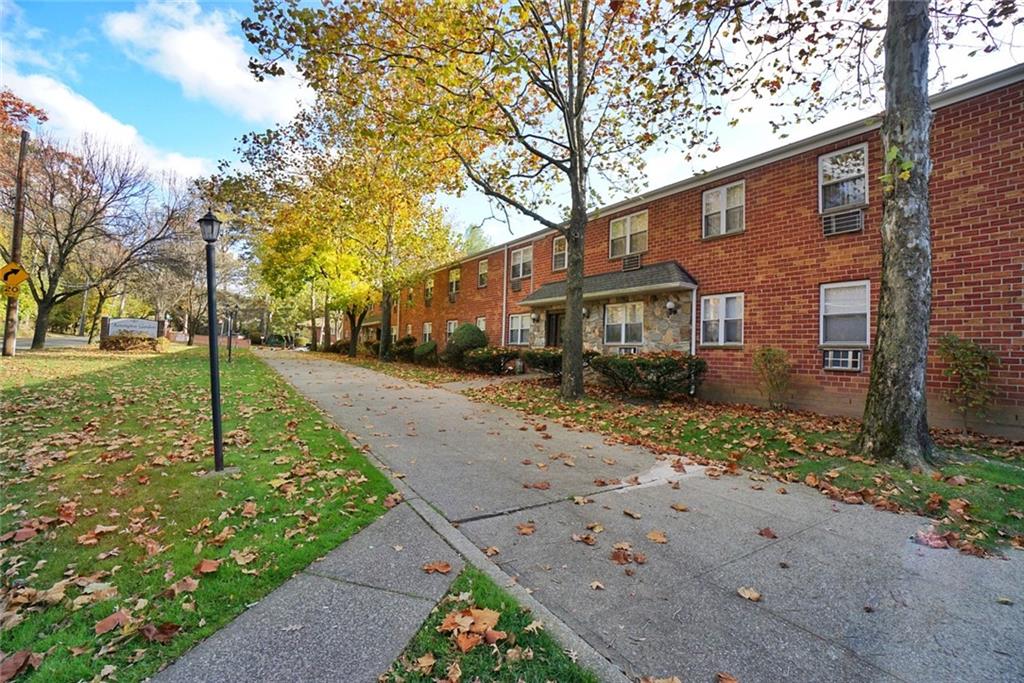 16 Bay Terrace Bay Terrace Staten Island NY 10305