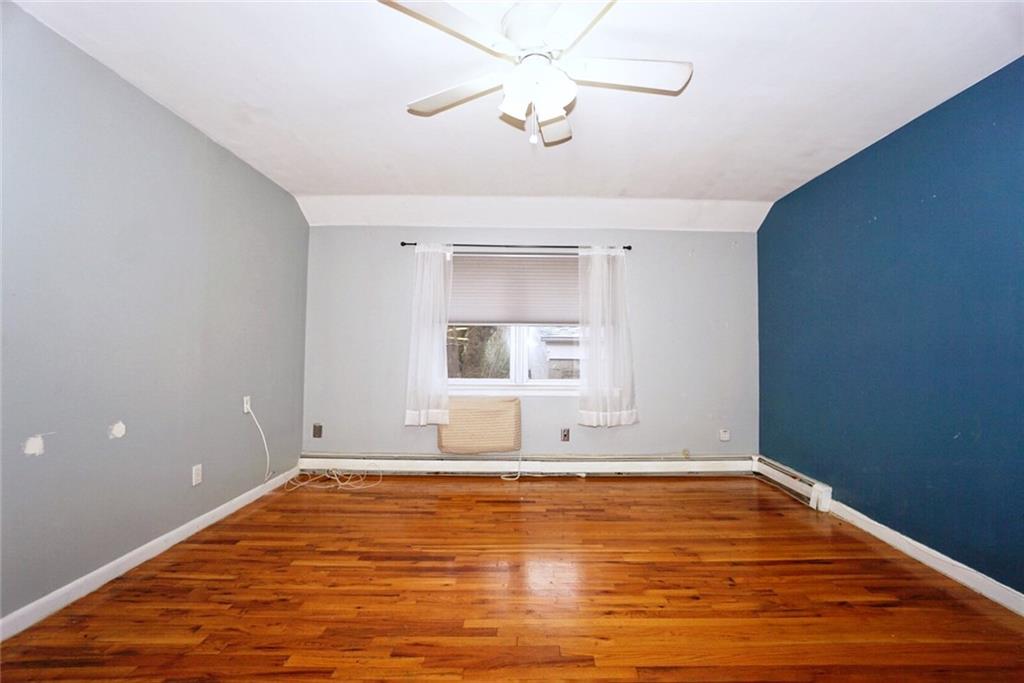 16 Bay Terrace Bay Terrace Staten Island NY 10305