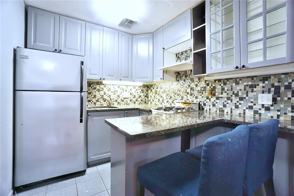 16 Bay Terrace Bay Terrace Staten Island NY 10305