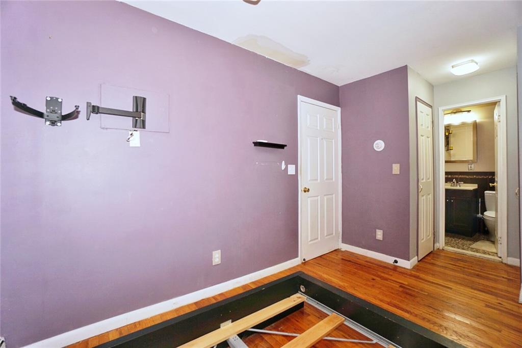 16 Bay Terrace Bay Terrace Staten Island NY 10305
