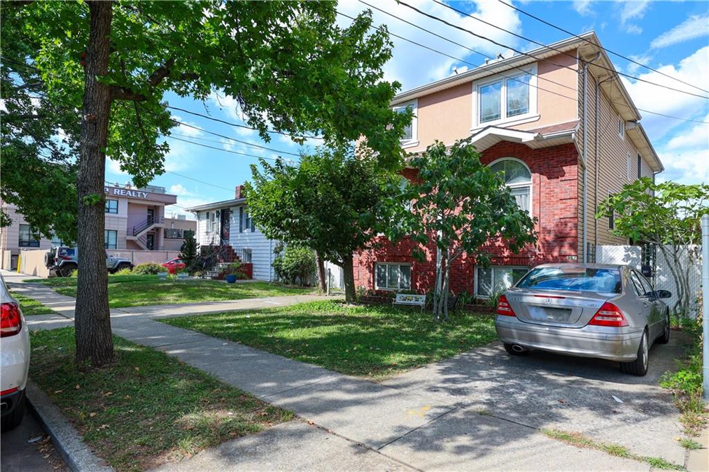 357 Cromwell Avenue Dongan Hills Staten Island NY 10305