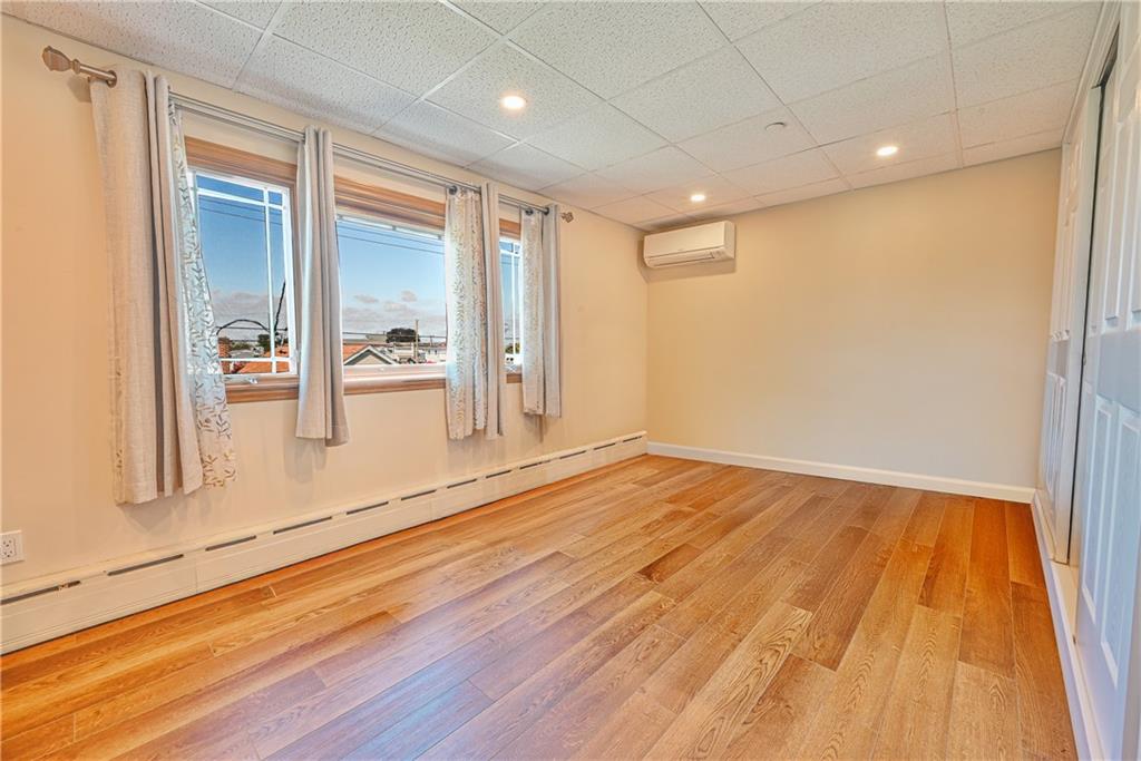 20 West 18th Road Broad Channel Broad Channel NY 11693