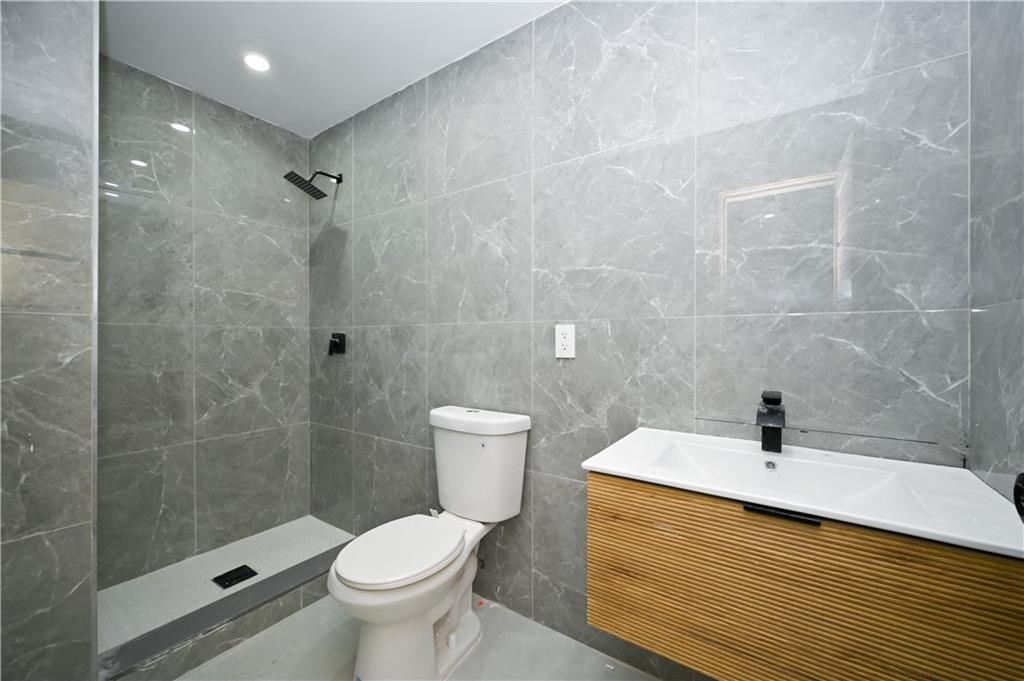 1419 East 98th Street Canarsie Brooklyn NY 11236