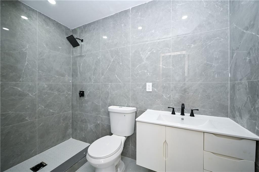 1419 East 98th Street Canarsie Brooklyn NY 11236