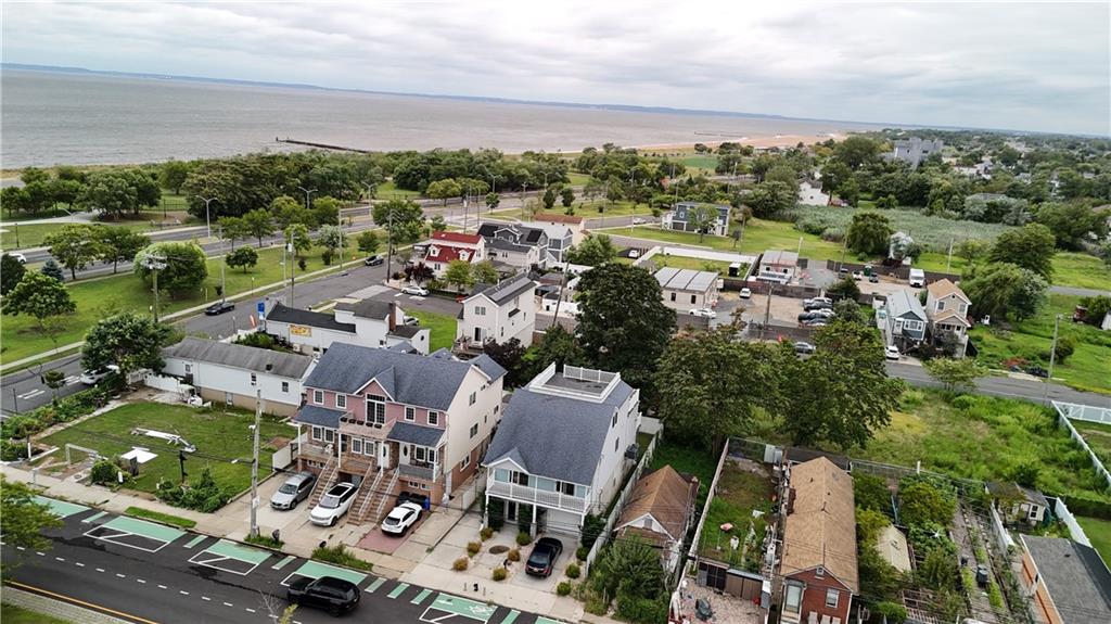 762 Seaview Avenue Midland Beach Staten Island NY 10305