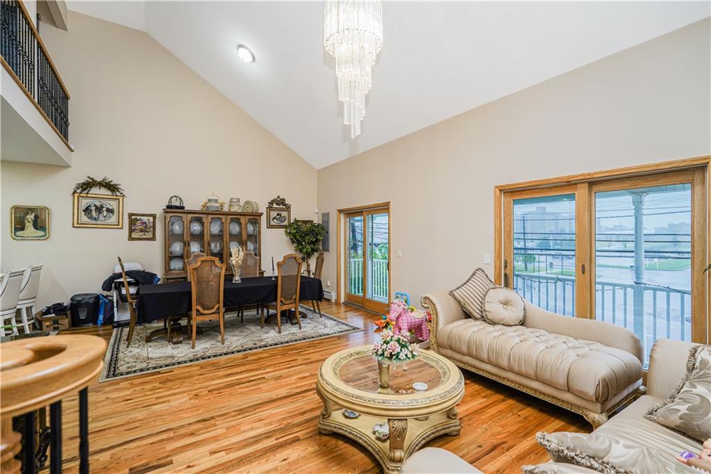 762 Seaview Avenue Midland Beach Staten Island NY 10305