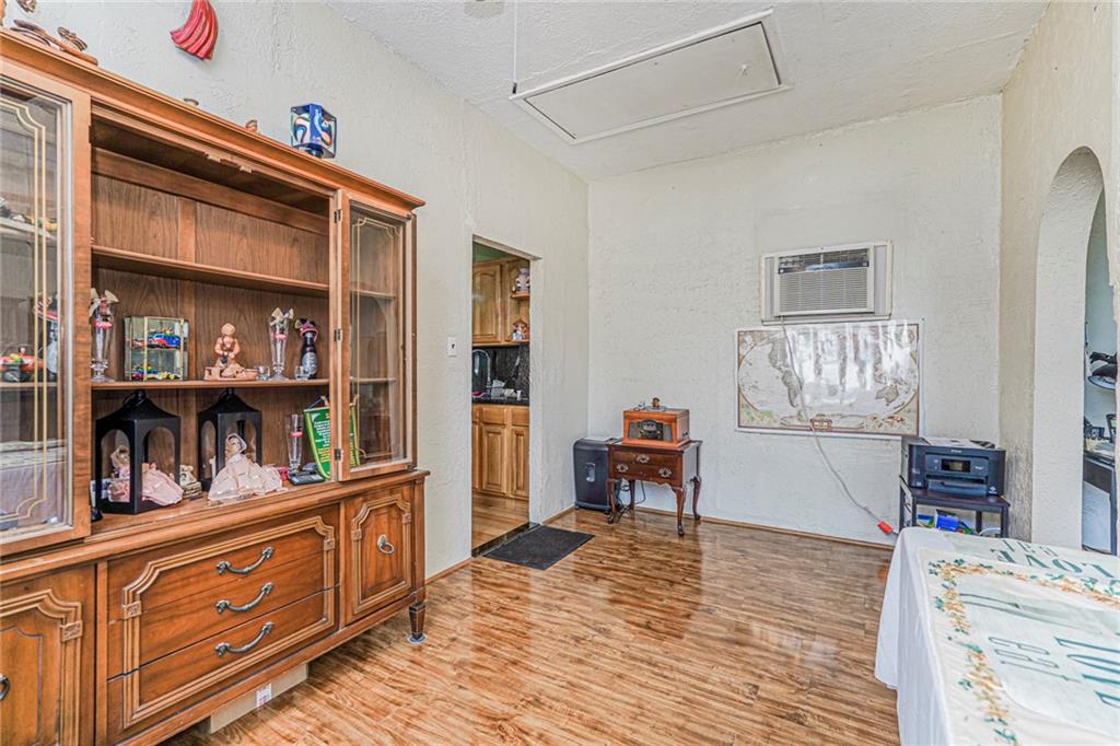124 Hett Avenue New Dorp Staten Island NY 10306