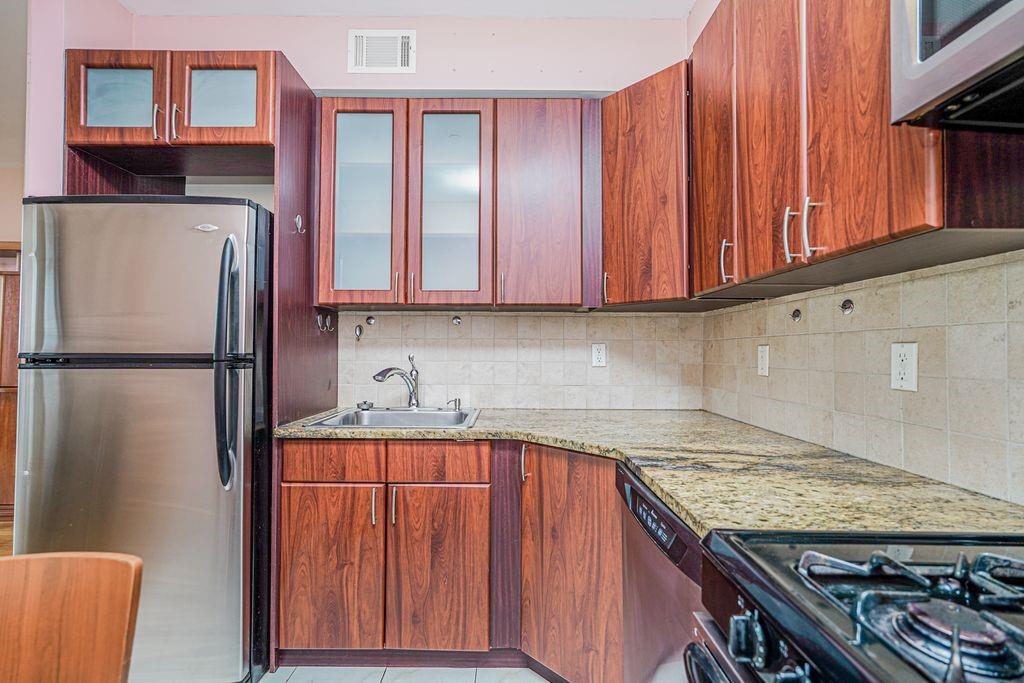 3034 Brighton 1St Street Brighton Beach Brooklyn NY 11235