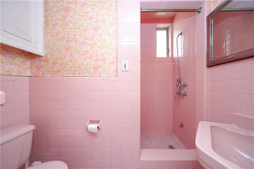 8116 11th Avenue Dyker Heights Brooklyn NY 11228