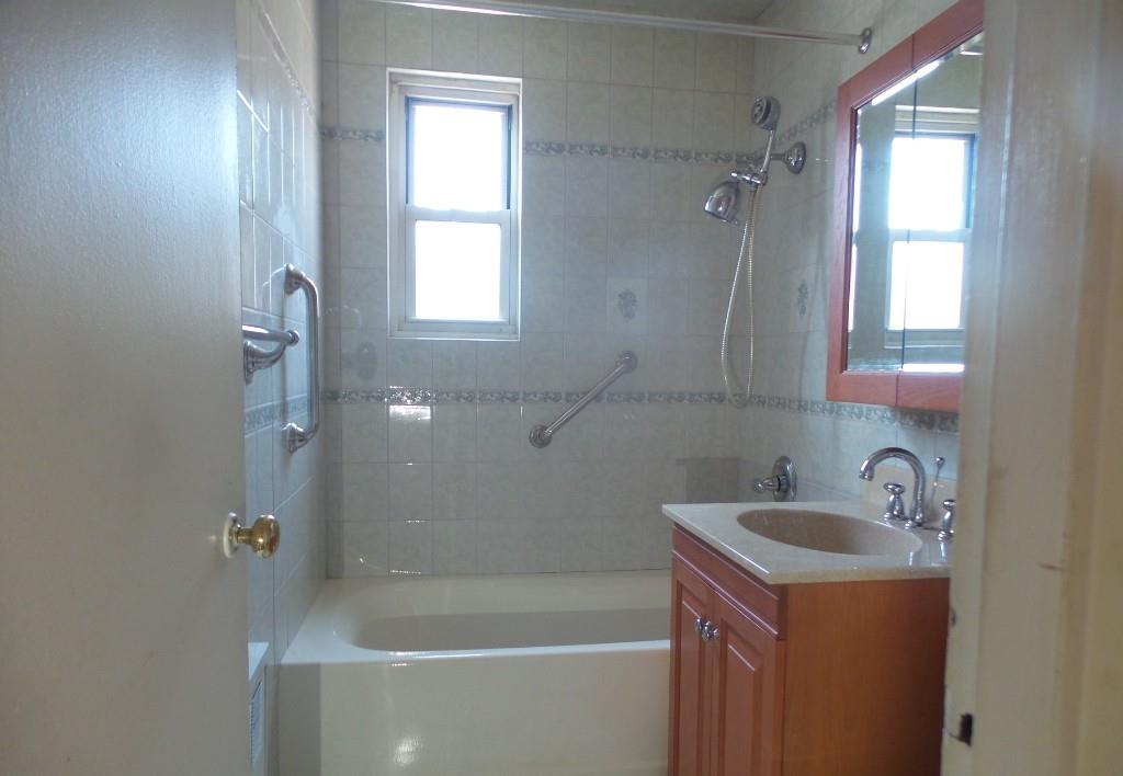 155-40 84th Street Howard Beach Howard Beach NY 11414