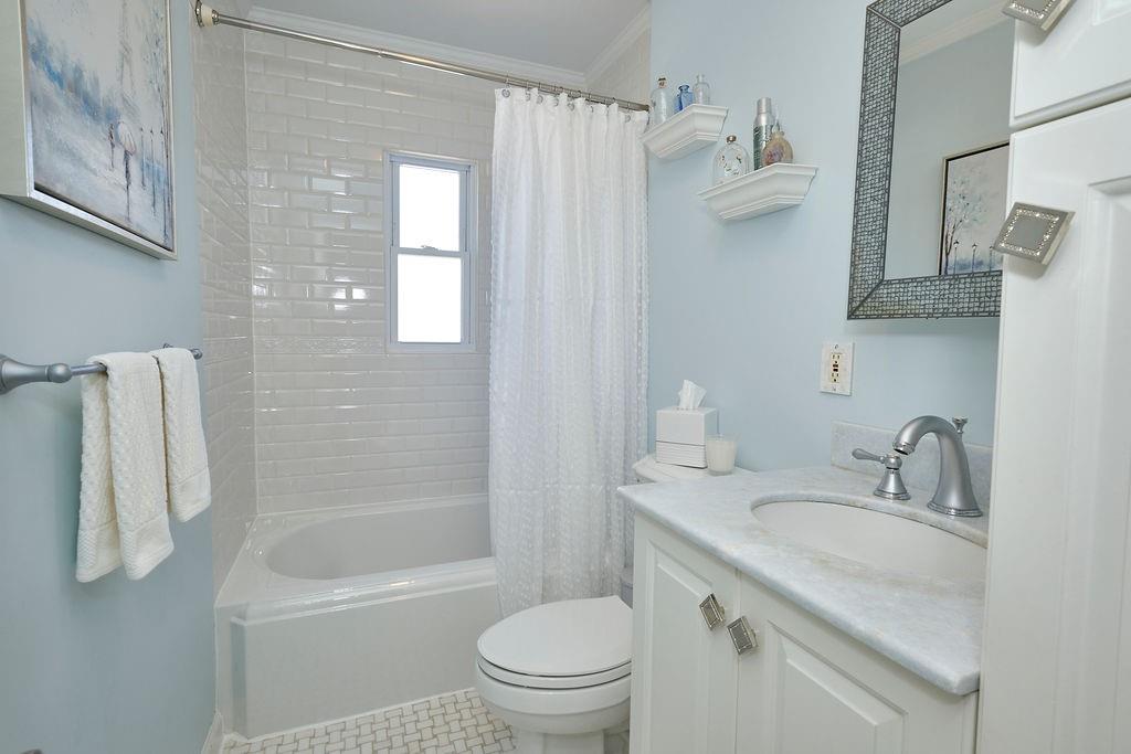 1594 Independence Avenue Bensonhurst Brooklyn NY 11228