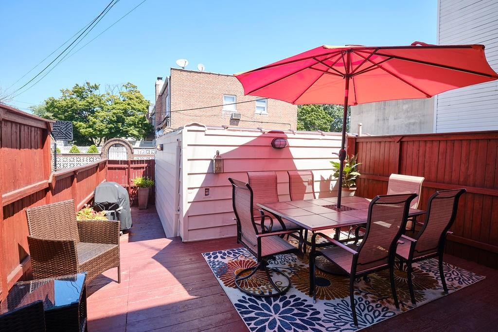 1594 Independence Avenue Bensonhurst Brooklyn NY 11228