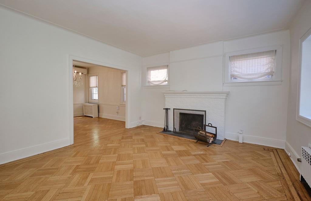 16 Colonial Gardens Bay Ridge Brooklyn NY 11209