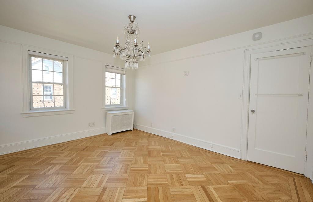 16 Colonial Gardens Bay Ridge Brooklyn NY 11209