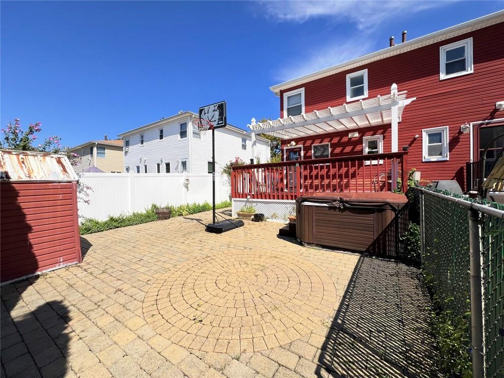 26 Roberts Drive Oakwood Staten Island NY 10306