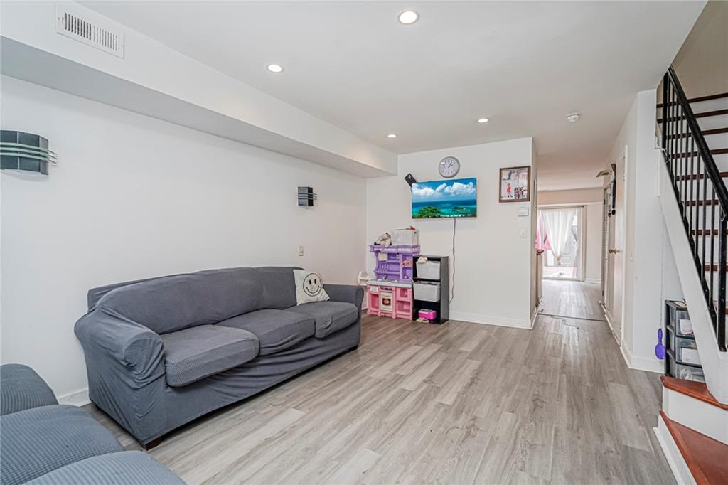 12 Doreen Drive Graniteville Staten Island NY 10303